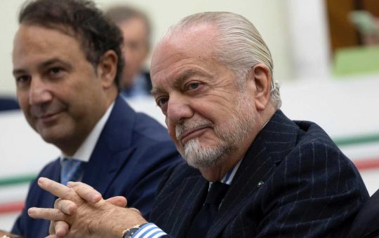 De Laurentiis prova. resistere all'assalto per Giuntoli