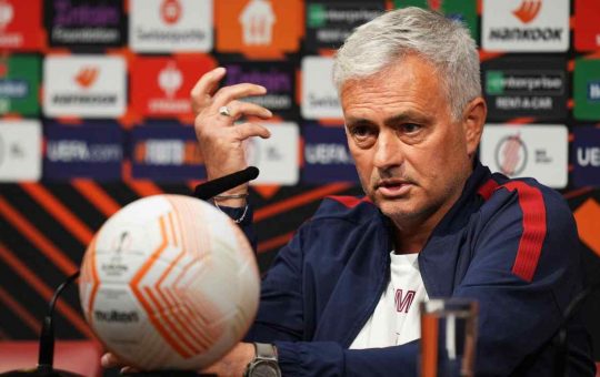 José Mourinho, allenatore della Roma_ il suo futuro è da scrivere - NewsSportive.it